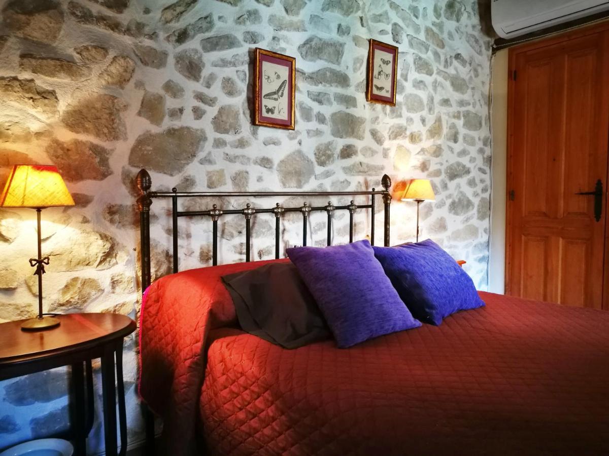 Buhardilla Rustica En La Vall De Gallinera Aparthotel Patro Luaran gambar