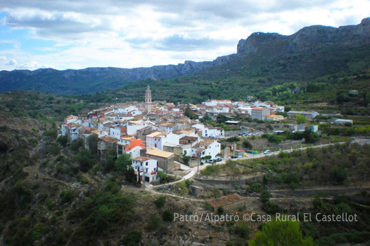 Buhardilla Rustica En La Vall De Gallinera Aparthotel Patro Luaran gambar