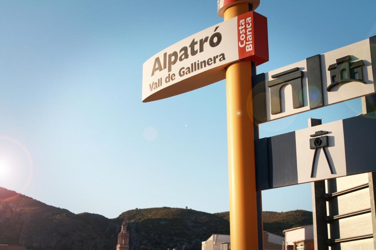 Buhardilla Rustica En La Vall De Gallinera Aparthotel Patro Luaran gambar