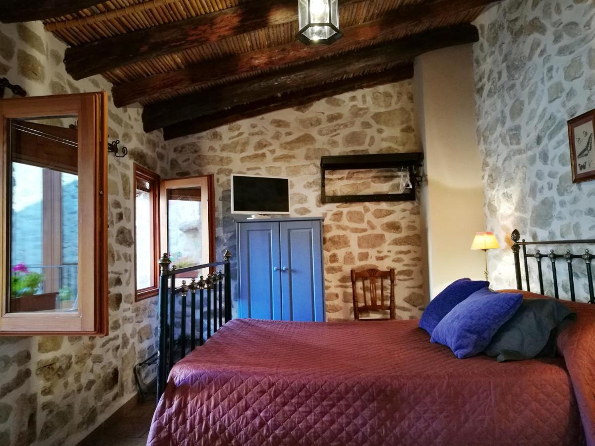 Buhardilla Rustica En La Vall De Gallinera Aparthotel Patro Luaran gambar